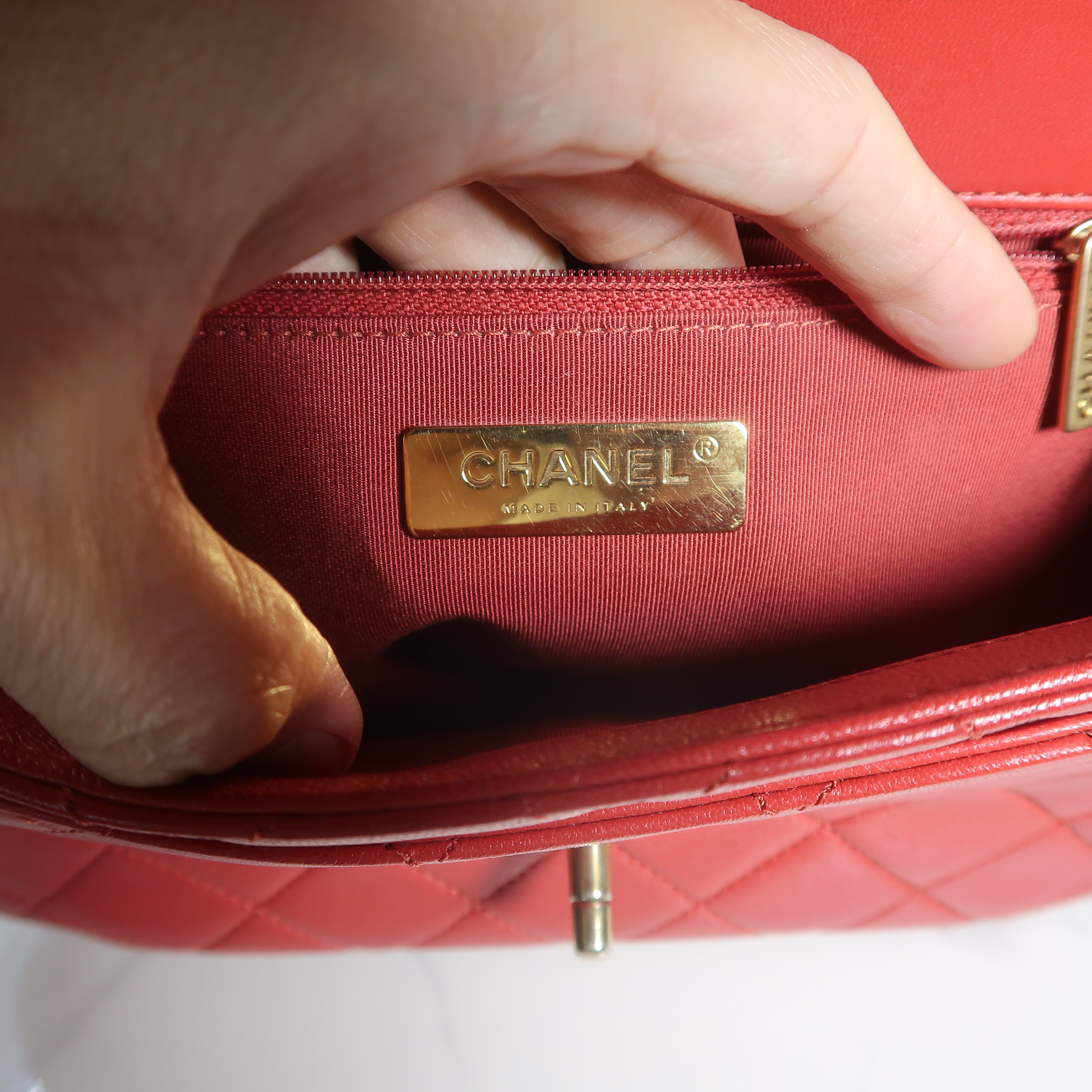 Chanel Red Lambskin Chain Infinity Top Handle Bag GHW(ใบ King Power 2019)