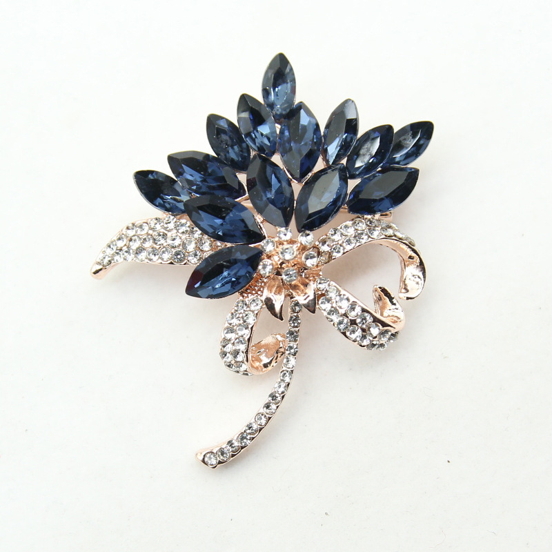 เข็มกลัด เข็มกลัดสวยๆ เข็มกลัดติดเสื้อ Brooch