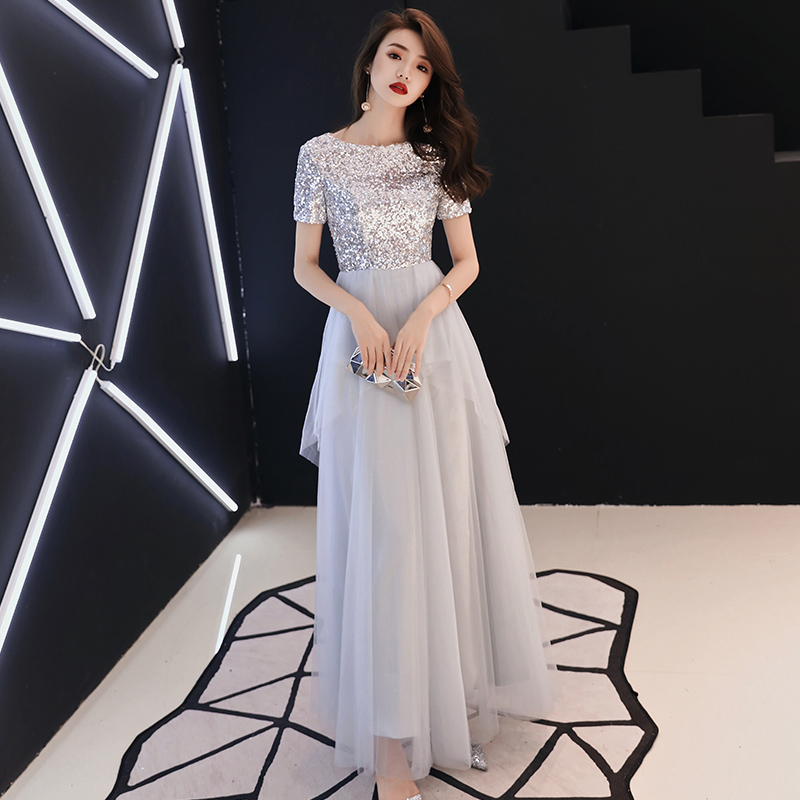 ชุดราตรี ชุดราตรีสวยหรู แบบ ทันสมัย Evening dress