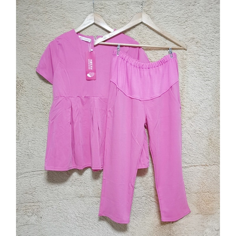 Set_bt1403 ชุดเซ็ท 2 ชิ้น(เสื้อ+กางเกง) ไซส์ใหญ่ เสื้อแขนสั้นระบายครึ่งตัว+กางเกงขายาวห้าส่วนเอวยืดกระเป๋าข้างผ้าหนานุ่มเนื้อดีมีน้ำหนักยืดขยายได้เยอะ