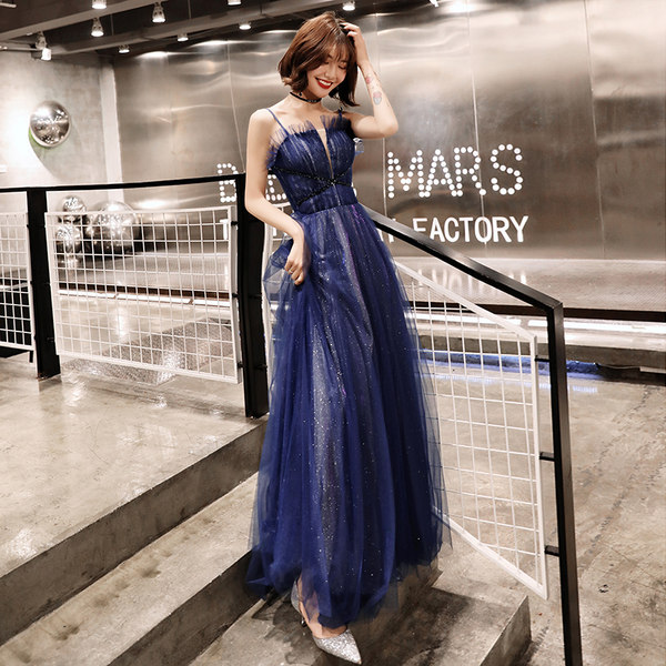ชุดราตรี ชุดออกงาน ดีไซน์หรู แบรนด์ Angel