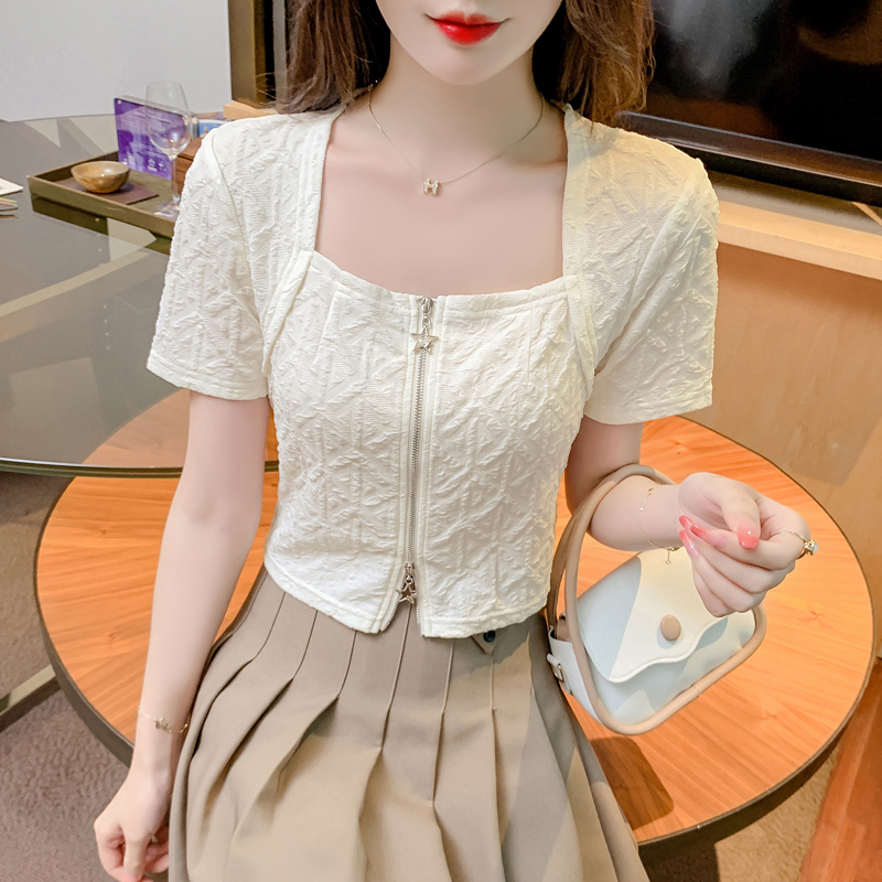 เสื้อผ้าวัยรุ่นเกาหลี เสื้อยืดวัยรุ่นผู้หญิง มีขนาด S M L XL