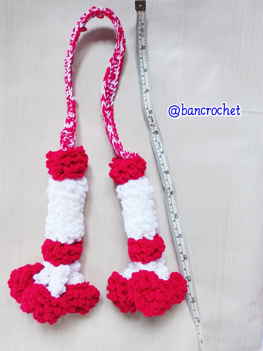 Bancrochet พวงมาลัยแขวนหน้ารถ Crochet Thai Garland หลากสี 14 inch
