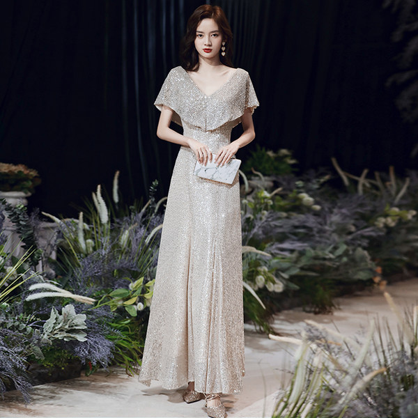ชุดราตรี ชุดออกงาน ดีไซน์หรู แบรนด์ Angel