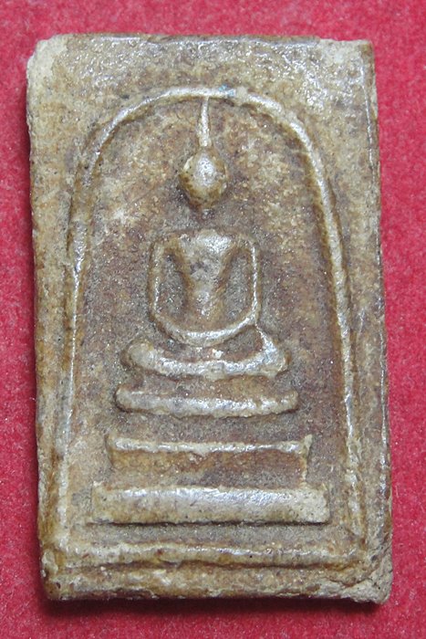 หลวงพ่อศรีทัต วัดหนองสามหมื่น