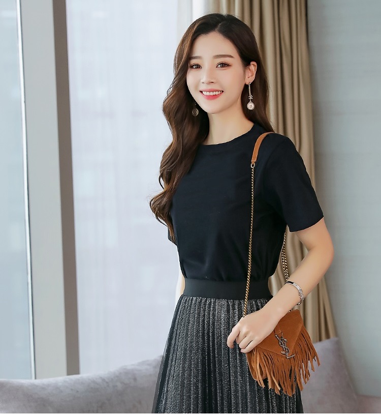 Set_bs1756 ชุดเซ็ท 2 ชิ้น(เสื้อ+กระโปรง) เสื้อยืดสีดำเนื้อนุ่ม+กระโปรงยาวเอวยืดผ้าวิ้งเนื้อนิ่มสีเทาคลุมทับด้วยผ้ามุ้งสีดำ ดีไซน์เก๋ๆ น่ารักดูมีดีเทลไม่ซ้ำใคร แมทช์ได้ลงตัว แยกใส่กับตัวอื่นได้อีกหลายลุค