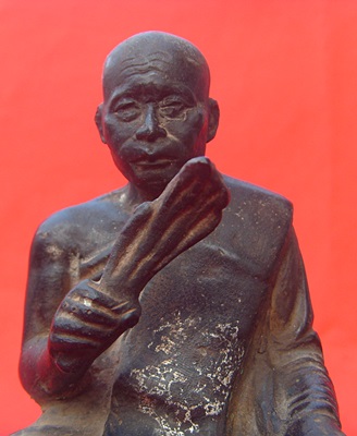 หลวงพ่อศรีทัต วัดพระธาตุสามหมื่น