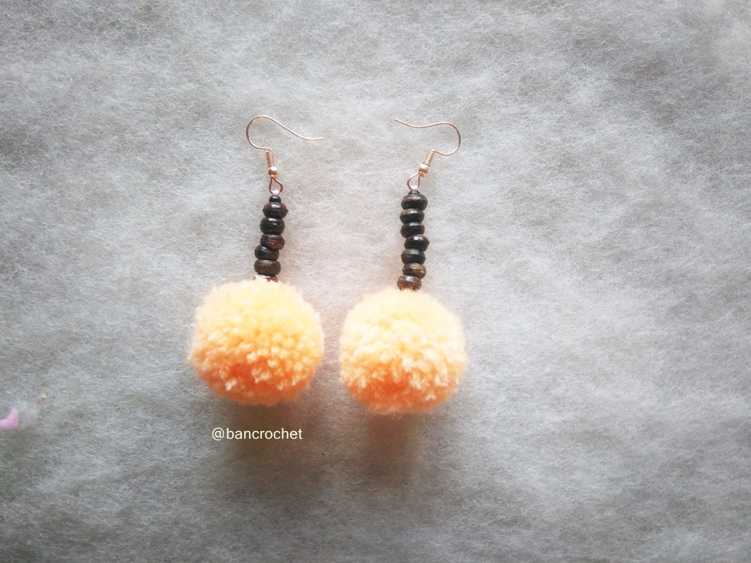 Bancrochet ต่างหูถักโครเชต์ crochet earrings สีส้ม 3 นิ้ว