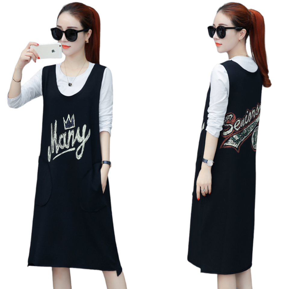 Dress4681 เดรสสกรีนลายตัวอักษรมีกระเป๋าข้าง+เสื้อยืดแขนยาวสีขาว ผ้าคอตตอนโพลีเนื้อดีใส่สบาย งานสวยใส่ง่ายน่ารักมาก ทรงนี้ใส่เก๋ๆ ได้บ่อย มี 2 สี น้ำตาล, ดำ