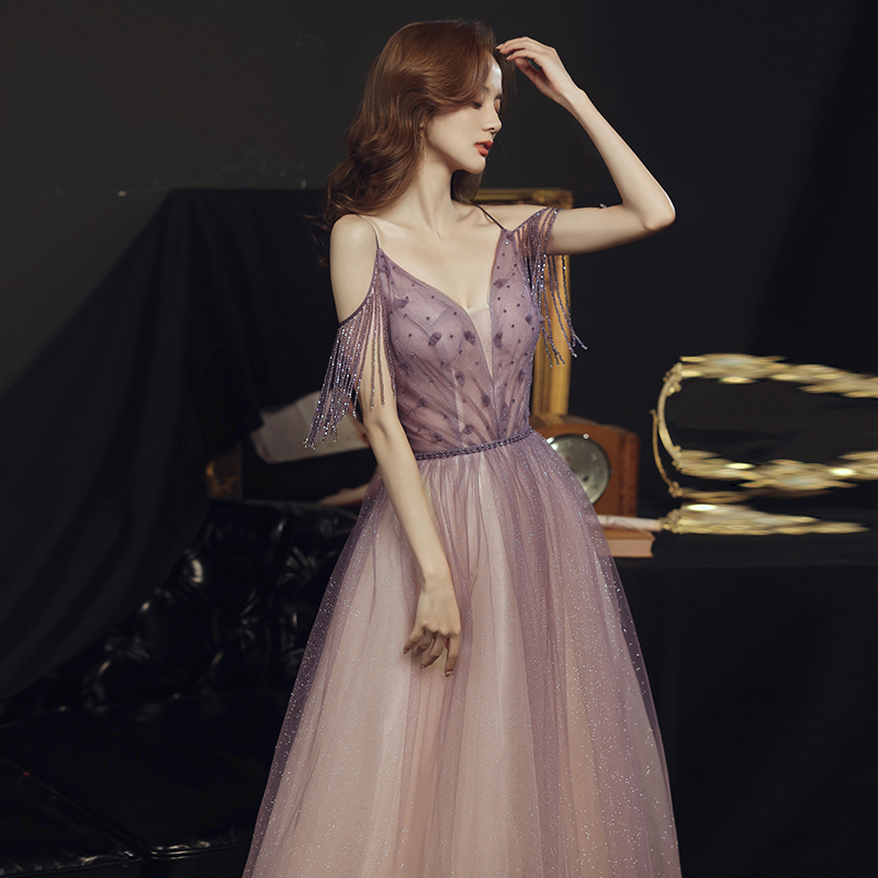 ชุดราตรี ชุดราตรีสวยหรู แบบ ทันสมัย Evening dress
