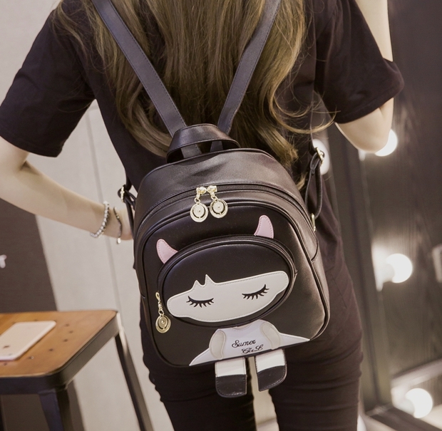 กระเป๋าเป้ หนังใบเล็กสีดำ แต่งลายเด็กผู้หญิง น่ารัก black