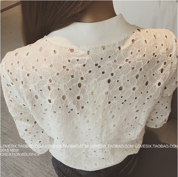 เสื้อคลุมลูกไม้ น่ารัก ฉลุสไตล์สาวโคเรีย แถมเสื้อกล้ามให้ด้วย จะรูดซิปจะเปิดโชว์ก็สวยหวานเปรี้ยวได้ครบทุกสไตล์ พร้อมส่งจ้า white