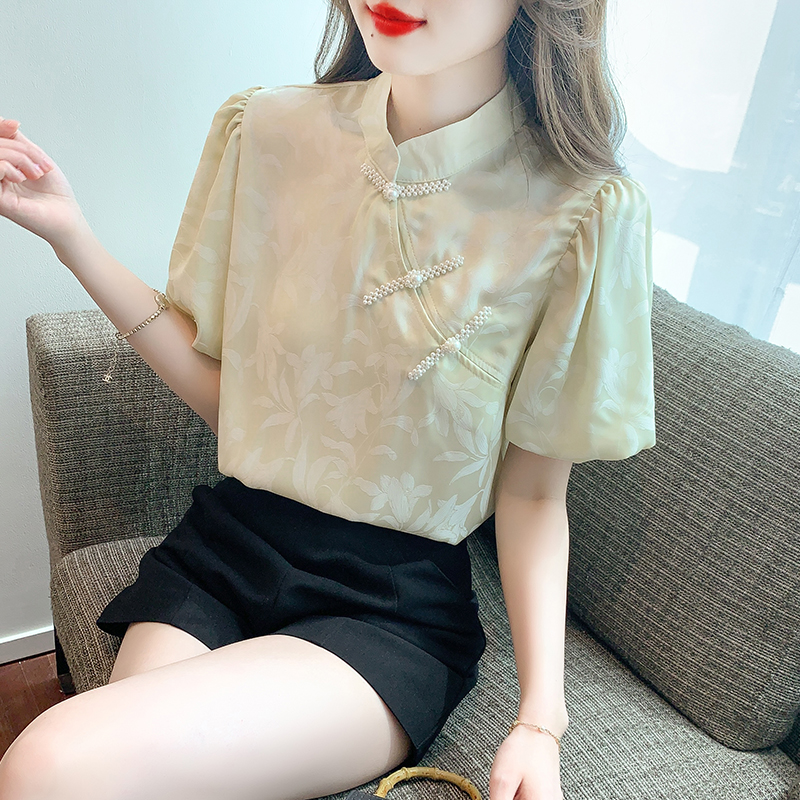 เสื้อเชิ้ตผู้หญิงแขนยาว เสื้อเชิ้ตผู้หญิงใส่ทํางาน 390 บาทต่อชิ้น ฟรีค่าจัดส่ง