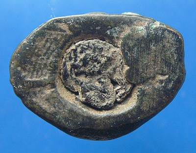 พระกริ่งอุดชันโรงเนื้อสำริด