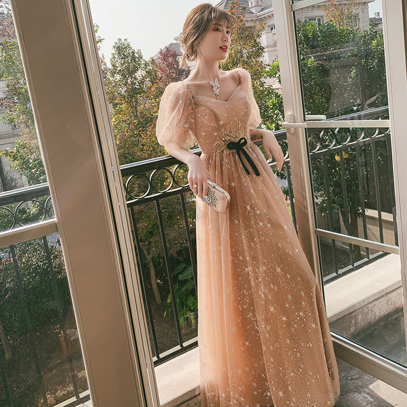 ชุดราตรี ชุดราตรีสวยหรู แบบ ทันสมัย Evening dress
