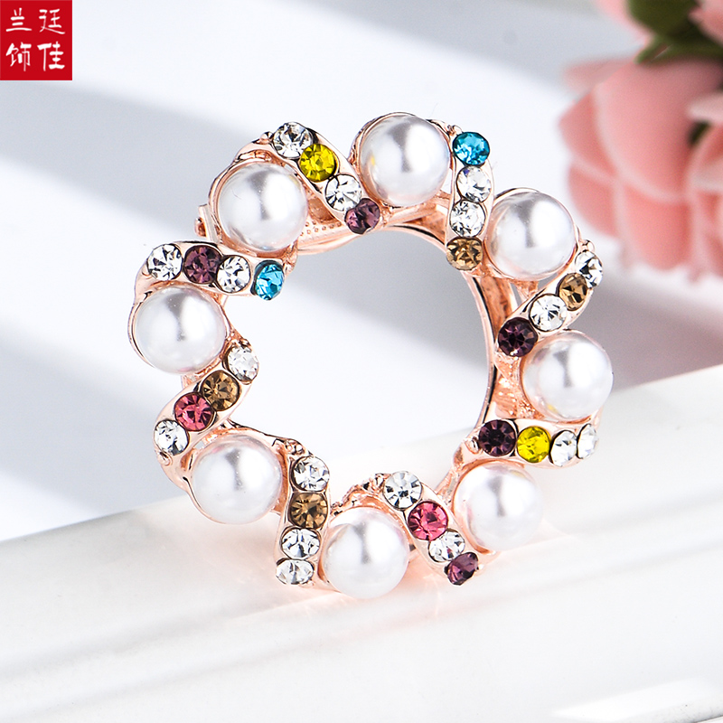 เข็มกลัด เข็มกลัดสวยๆ เข็มกลัดติดเสื้อ Brooch