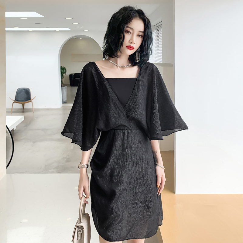 ชุดราตรี ชุดราตรีสวยหรู แบบ ทันสมัย Evening dress