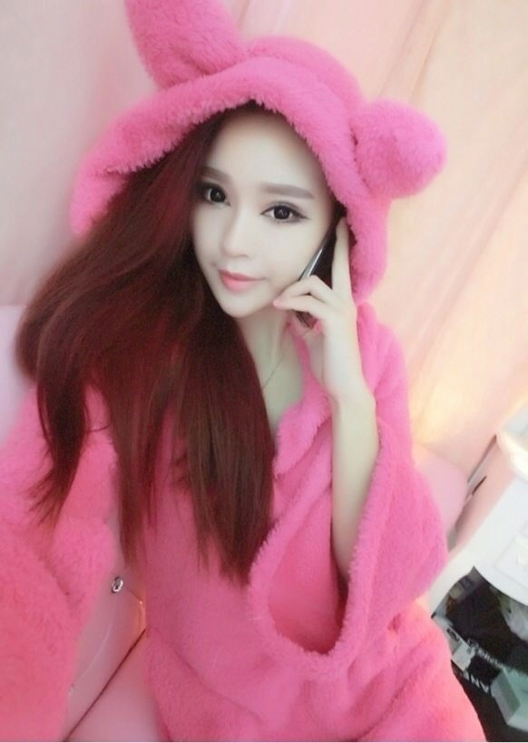 เสื้อกันหนาวฮู้ดดี้ หูกระต่าย ขนนิ่ม น่ารักหวานสุดๆ พร้อมส่ง --- สีชมพูเข้ม ชมพูเข้ม