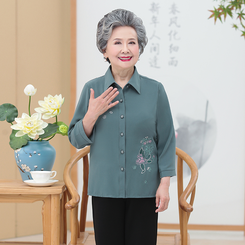 เสื้อคุณยาย เสื้อผู้วัยอายุ60-70ปี มีขนาด L-4XL(อกประมาณ35-45นิ้ว)