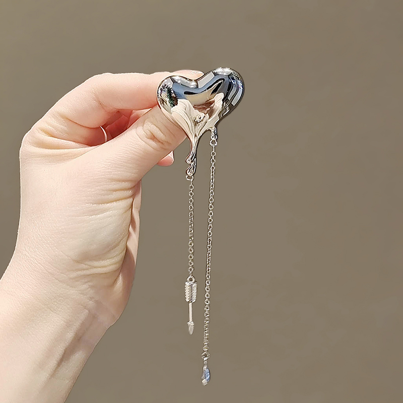 เข็มกลัด เข็มกลัดสวยๆ เข็มกลัดติดเสื้อ Brooch