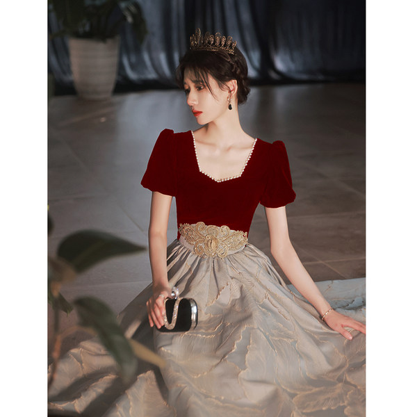 ชุดราตรี ชุดราตรีสวยหรู แบบ ทันสมัย Evening dress