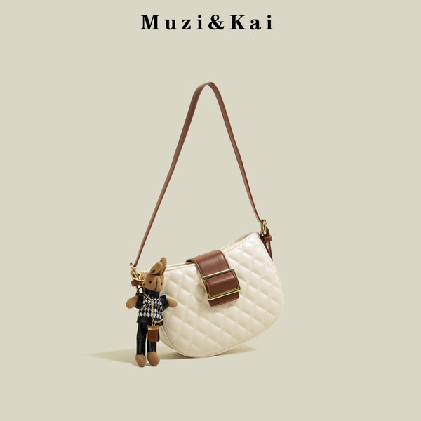 กระเป๋าสะพายข้างผู้หญิง กระเป๋าสะพายสไตล์เกาหลี By Muzi&Kai