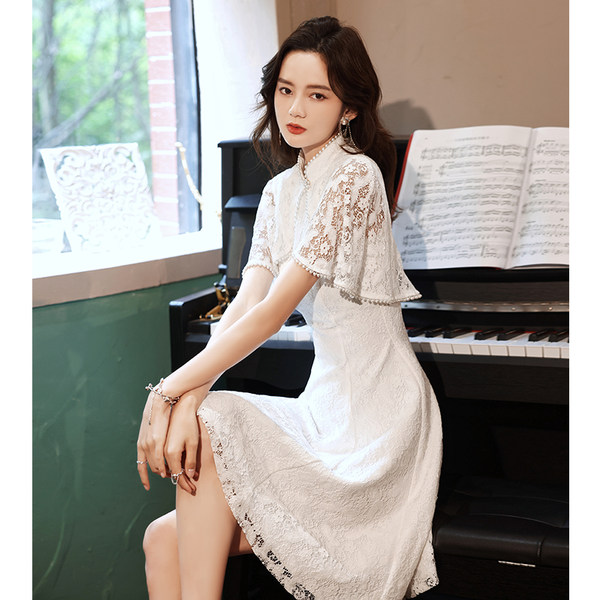 ชุดราตรี ชุดราตรีสวยหรู แบบ ทันสมัย Evening dress