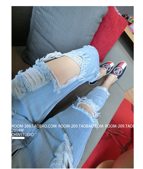 กางเกงยีนส์ แต่งขาดๆ แนวๆ เท่ๆ พร้อมส่ง same pic