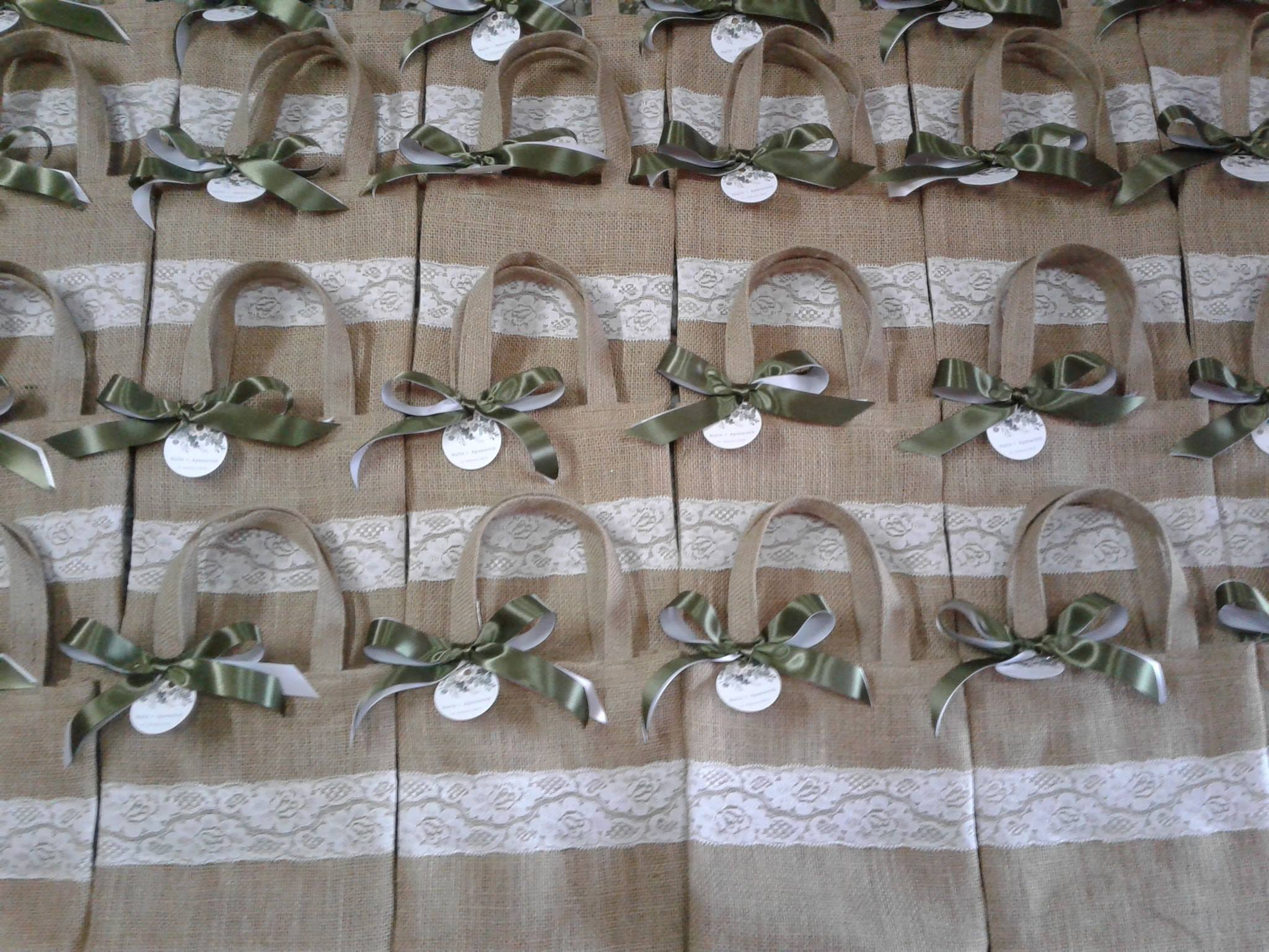 ถุงผ้ากระสอบคาดผ้าลูกไม้กลางใบ