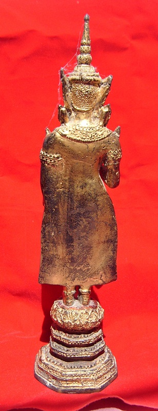 พระรัตนะทรงเครื่องปางรำพึง