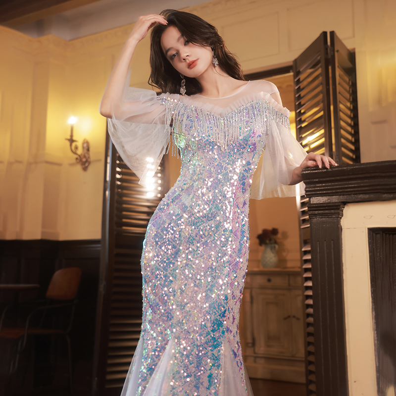 ชุดราตรี ชุดราตรีสวยหรู แบบ ทันสมัย Evening dress