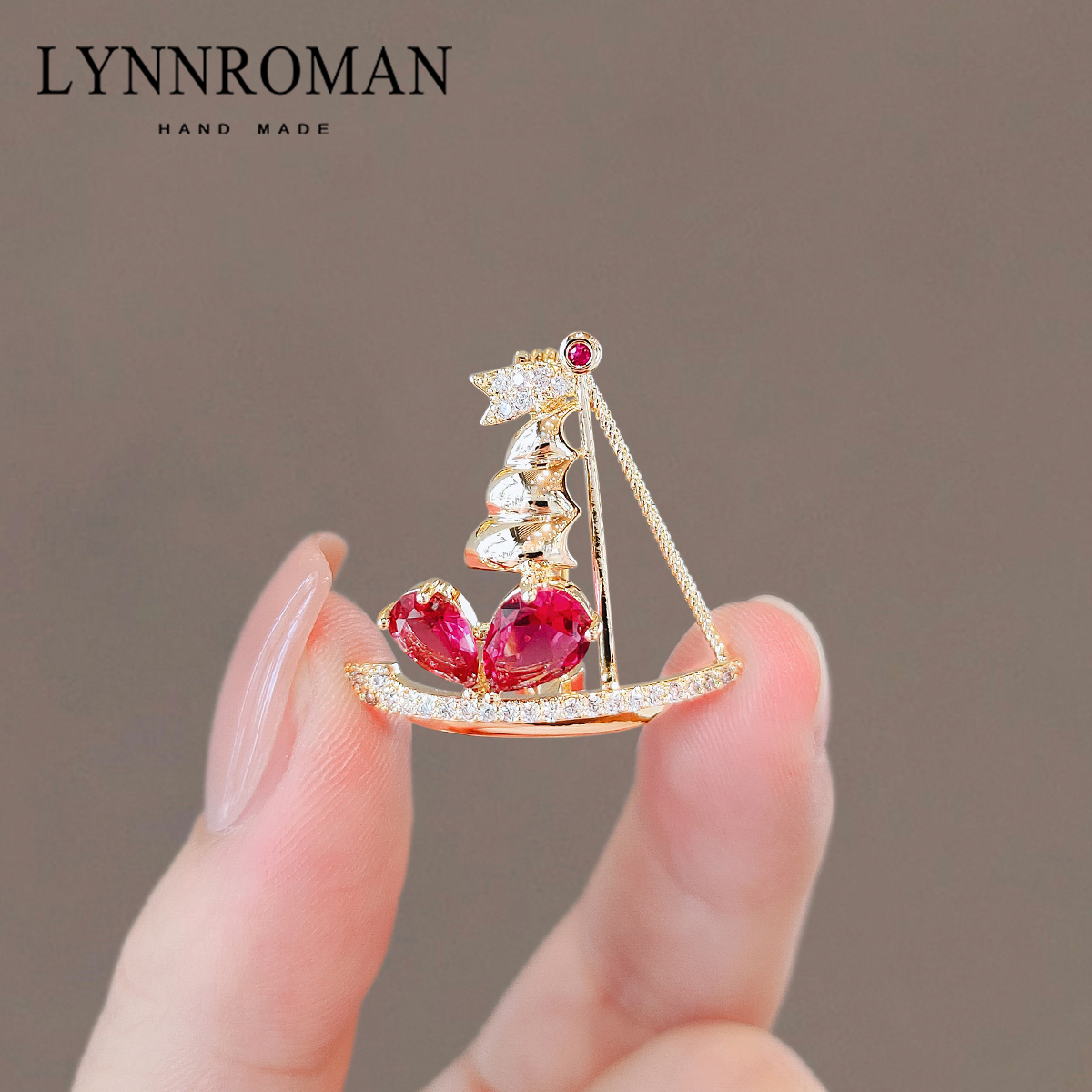 เข็มกลัด เข็มกลัดสวยๆ เข็มกลัดติดเสื้อ Brooch