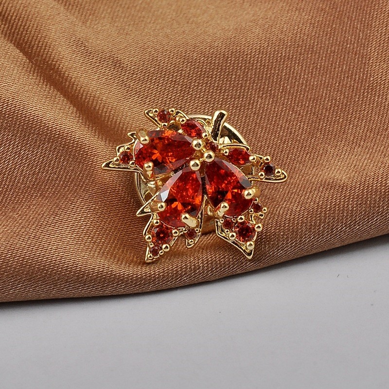 เข็มกลัด เข็มกลัดสวยๆ เข็มกลัดติดเสื้อ Brooch