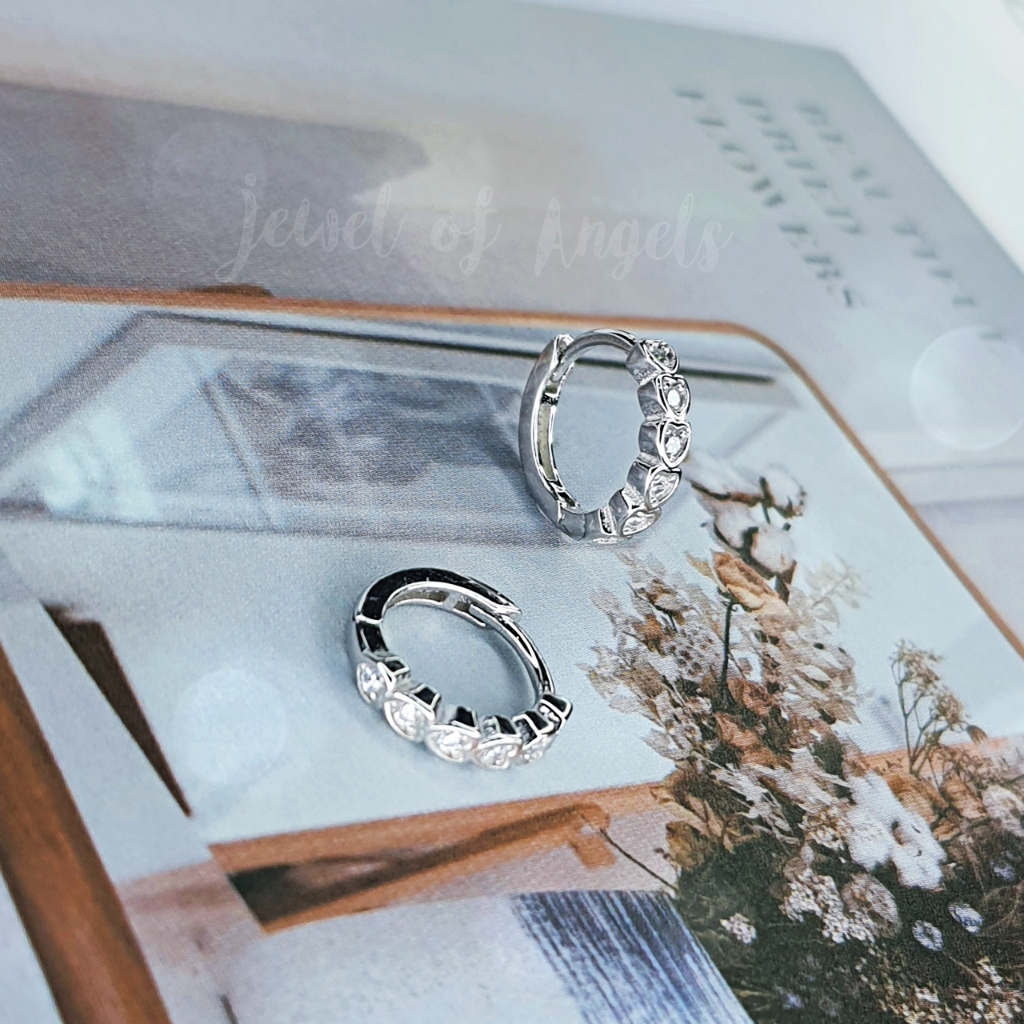 ต่างหูเงินแท้ S925 รุ่น Flirt ต่างหูห่วงเล็กหัวใจ เพชร CZ สูง10.6mm เงินแท้ทั้งชิ้น Silver925 ต่างหูผู้หญิง