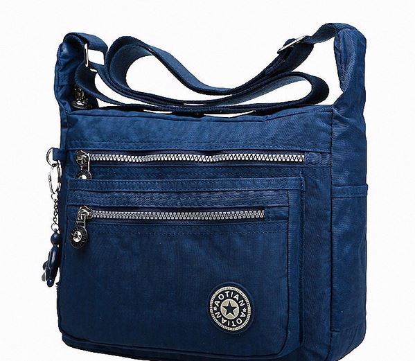 กระเป๋าสะพายข้างผู้หญิง ขนาดกลาง มีช่องซิป แยกหลายช่อง กระเป๋าผู้หญิง สไตล์ วัยรุ่นแนว sport ผ้าไนลอน สีหวาน ฟ้า ชมพู สวยเท่ 544662