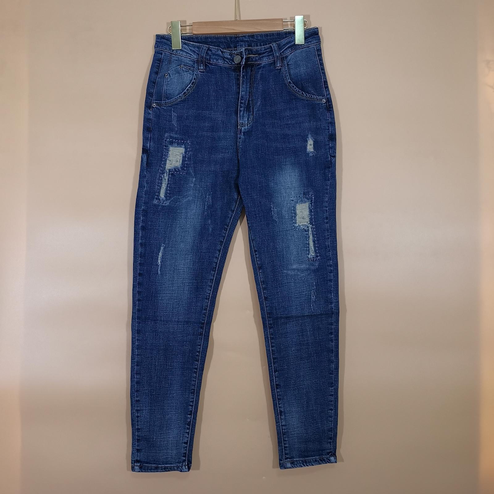 Jeans327 กางเกงยีนส์ขายาวทรงเดฟแต่งขาด แฟชั่นนำเข้าเกรดพรีเมียม ผ้ายีนส์แท้ยีนส์ยืดนิ่ม ผ้านุ่มน่าใส่ทรงสวยงานดี แมทช์กับอะไรก็เข้า
