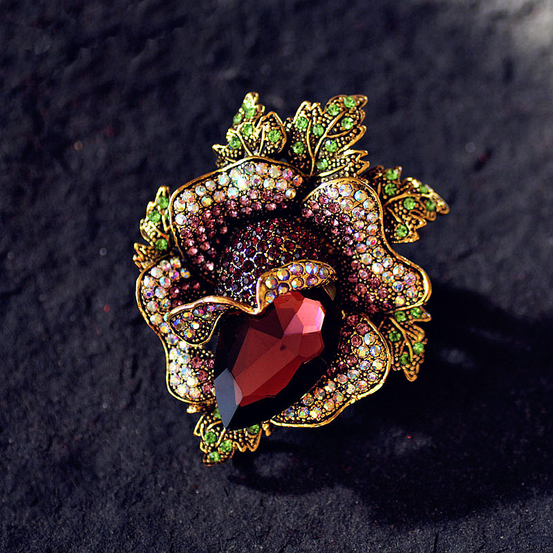 เข็มกลัด เข็มกลัดสวยๆ เข็มกลัดติดเสื้อ Brooch