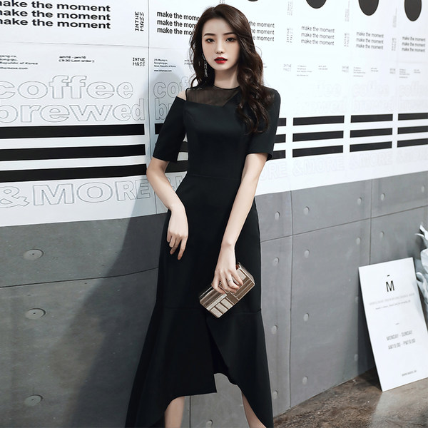 ชุดราตรี ชุดราตรีสวยหรู แบบ ทันสมัย Evening dress