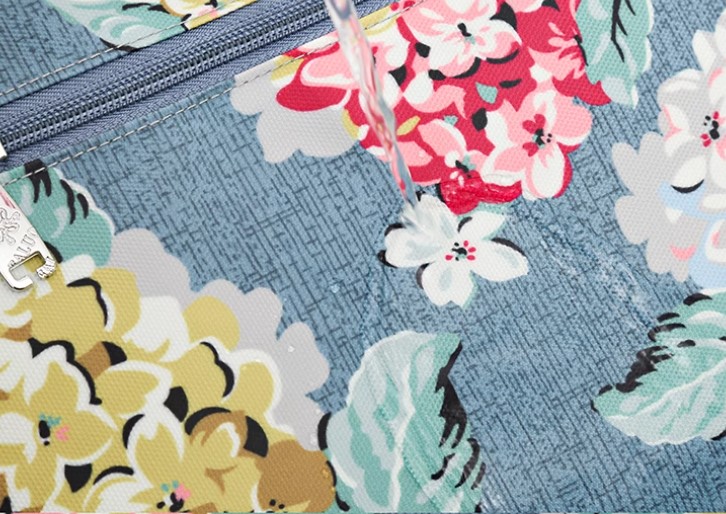 กระเป๋าสะพาย ลายดอกไม้ กระเป๋าแฟชั่น กระเป๋าสะพายข้าง กระเป๋าถือ ผ้าไนลอน กันน้ำ ดีไซน์ เก๋ แยก 3 ช่อง 622387