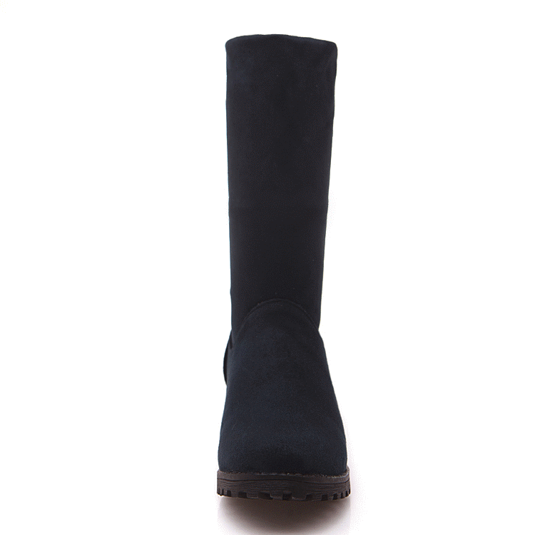 Boots รองเท้าบูท หนังกำมะหยี่สีดำ ใส่ได้ทั้งแบบสั้นและแบบยาว ด้านในเป็นกำมะหยี่นุ่มๆ งานดีเหมือนแบบค่ะ