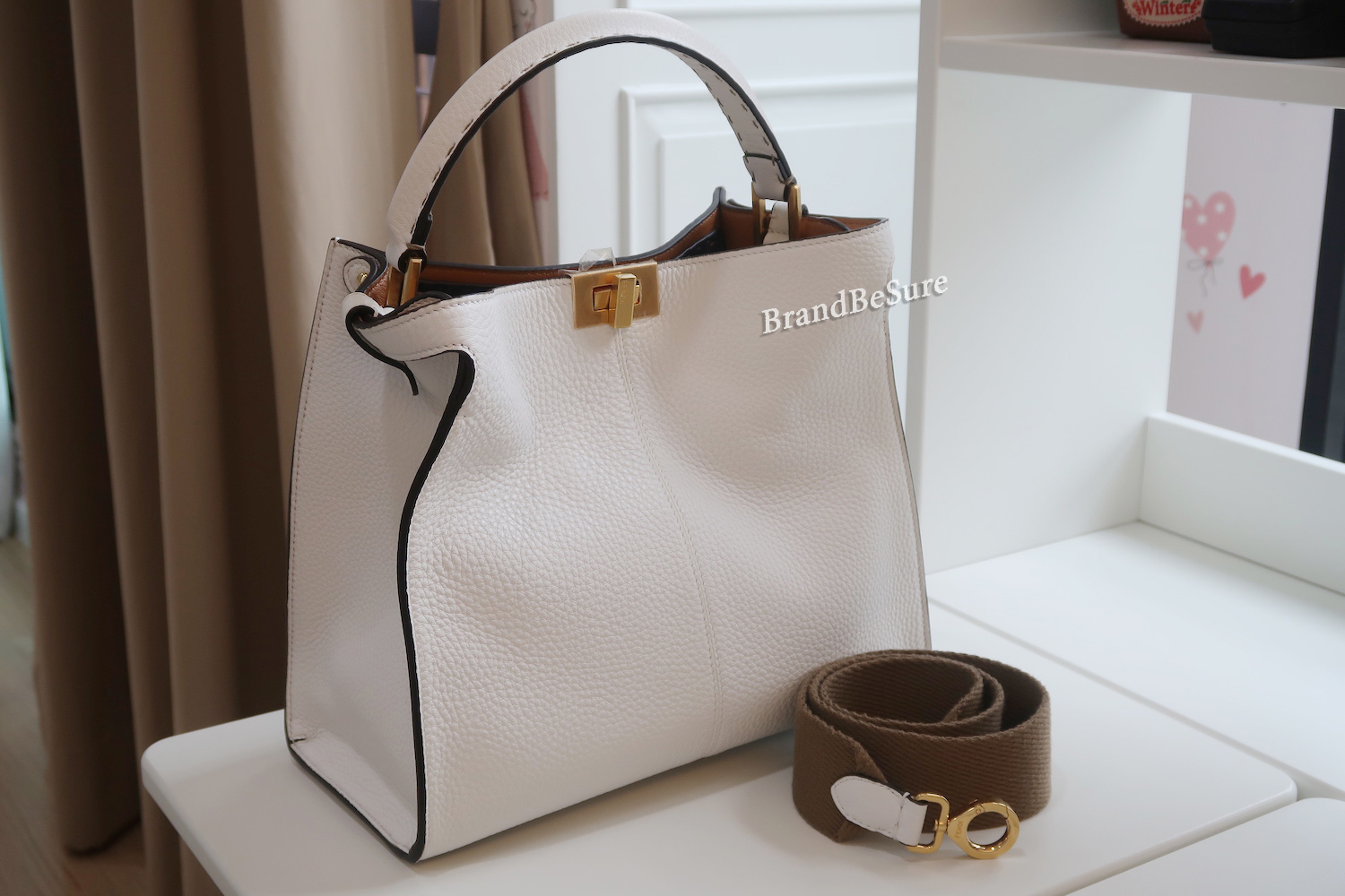 Fendi White Grained Calfskin X-Lite Peekaboo Medium GHW