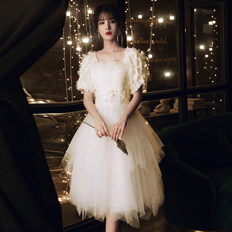 ชุดราตรี ชุดราตรีสวยหรู แบบ ทันสมัย Evening dress