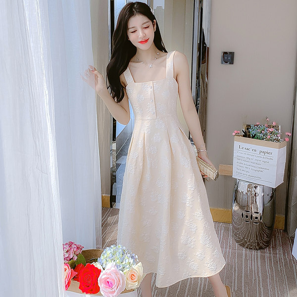 ชุดเดรสสวยๆ ชุดเดรสน่ารักๆ สไตล์เกาหลี By Meiyi women's clothing