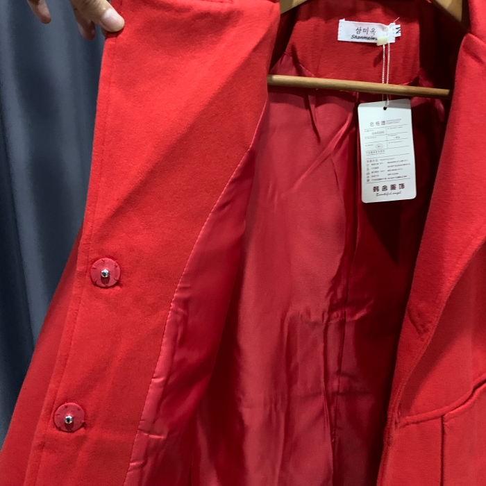 เสื้อโค้ท สไตล์เกาหลี ทรงคลาสสิค ใส่ง่ายเข้ากับทุกชุด กันหนาวได้ดี พร้อมส่ง สีแดง