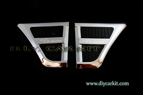 ครอบแก้มใหญ่ข้างประตู New D-Max ปี 12-19