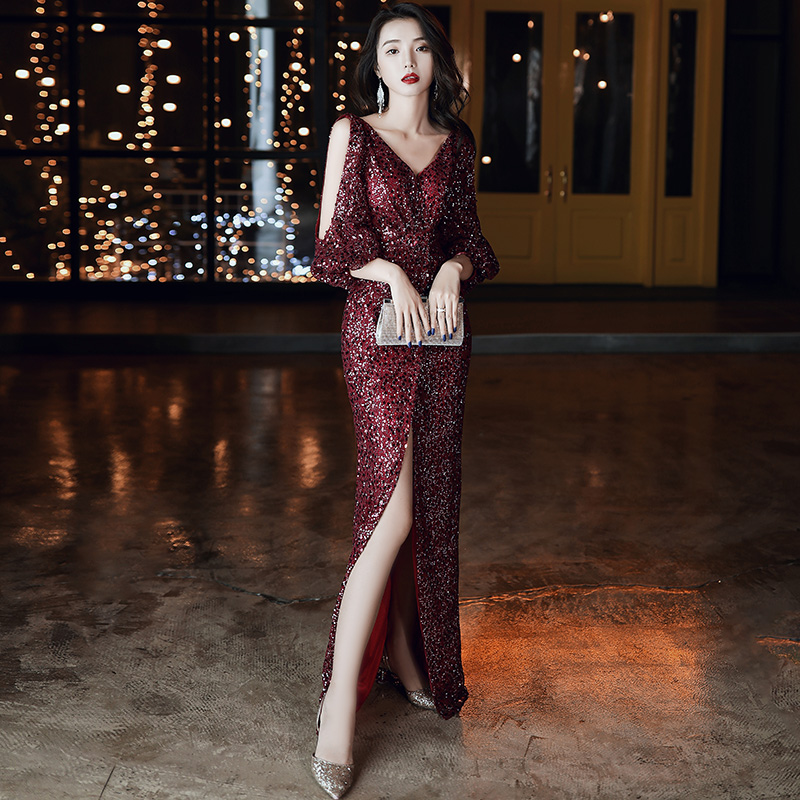 ชุดราตรี ชุดราตรีสวยหรู แบบ ทันสมัย Evening dress