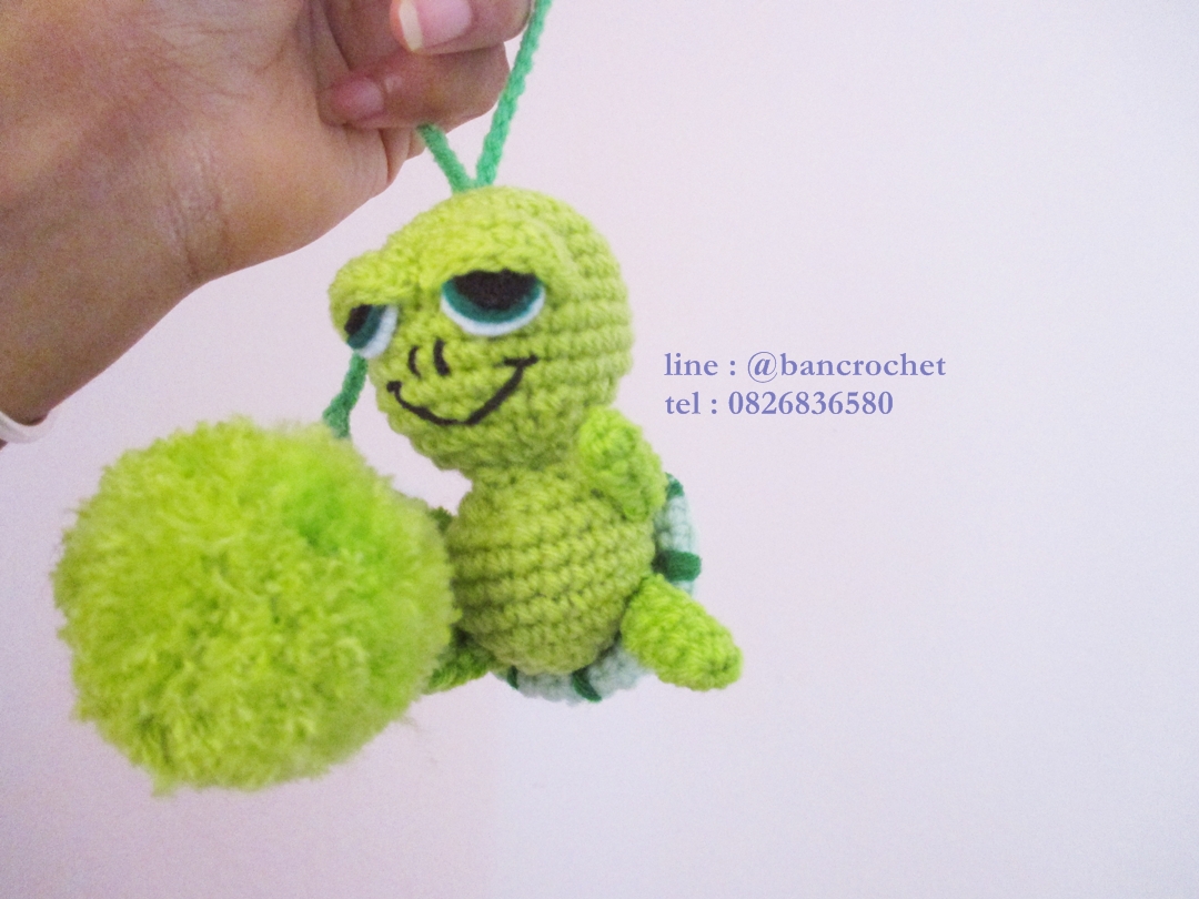 ที่ห้อยกระเป๋า พวงกุญแจตุ๊กตา เต่าแซมมี่ถักโครเชต์ sammy dolls pom pom amigurumi crochet keychain