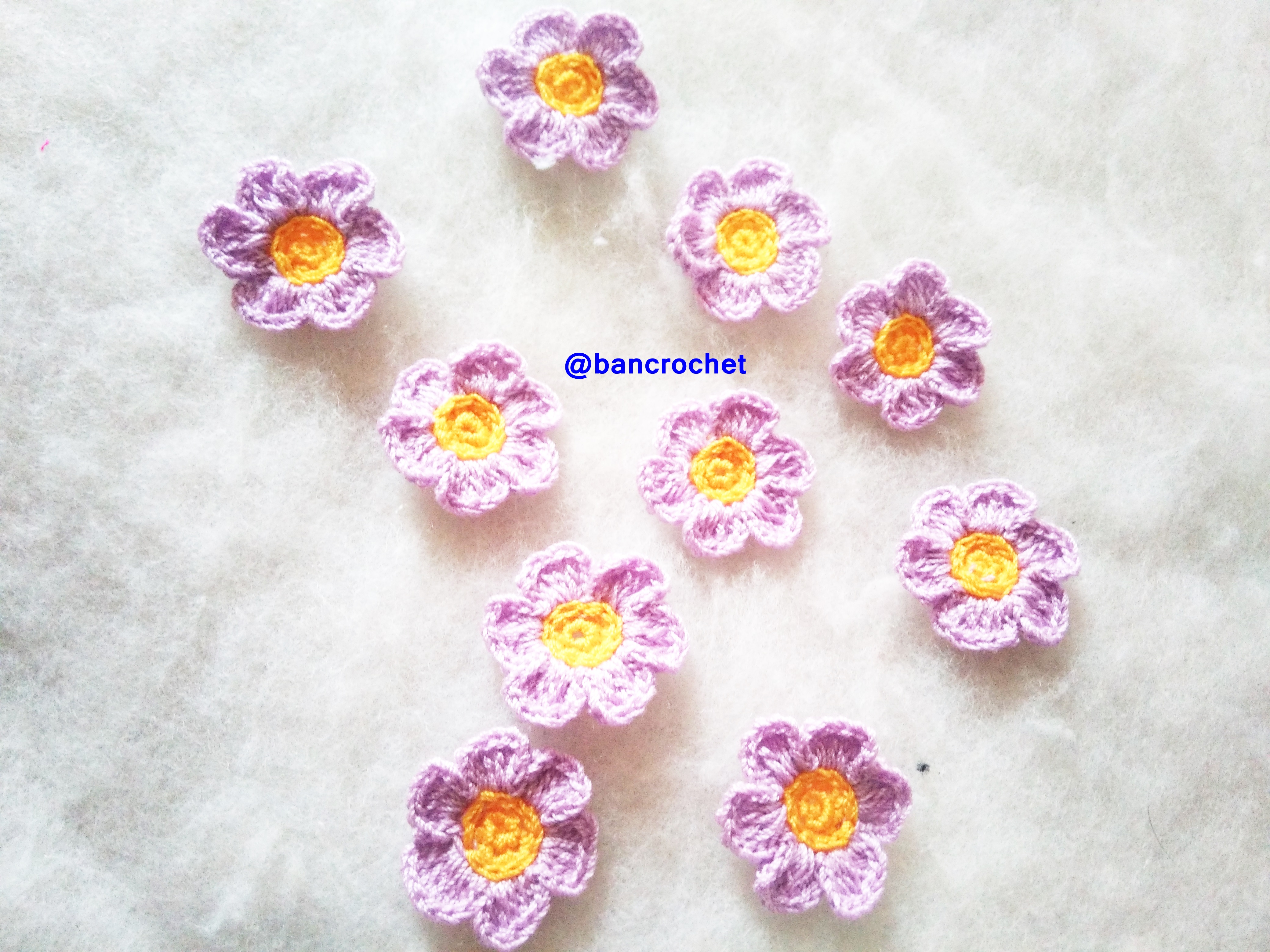Bancrochet ดอกไม้ถักโครเชต์ crochet flowers ม่วง 3 cm