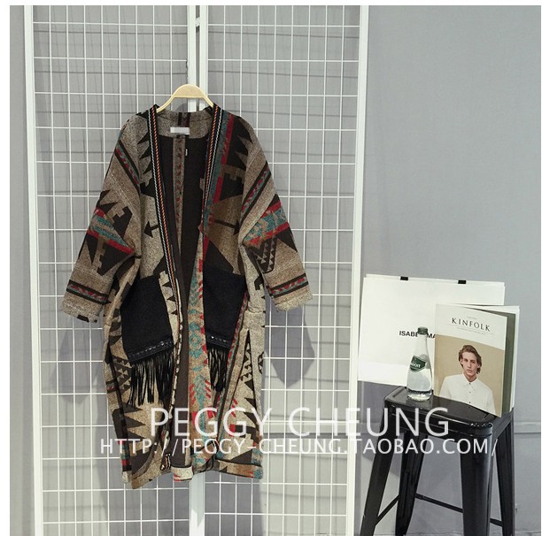 เสื้อคลุมกันหนาว ตัวยาว ผ้าทอเนื้อแน่นนุ่ม งานดีผ้าดีตามแบบเลยจ้า ใครชอบแนวนี้ต้องรีบจัดเลยจ้า