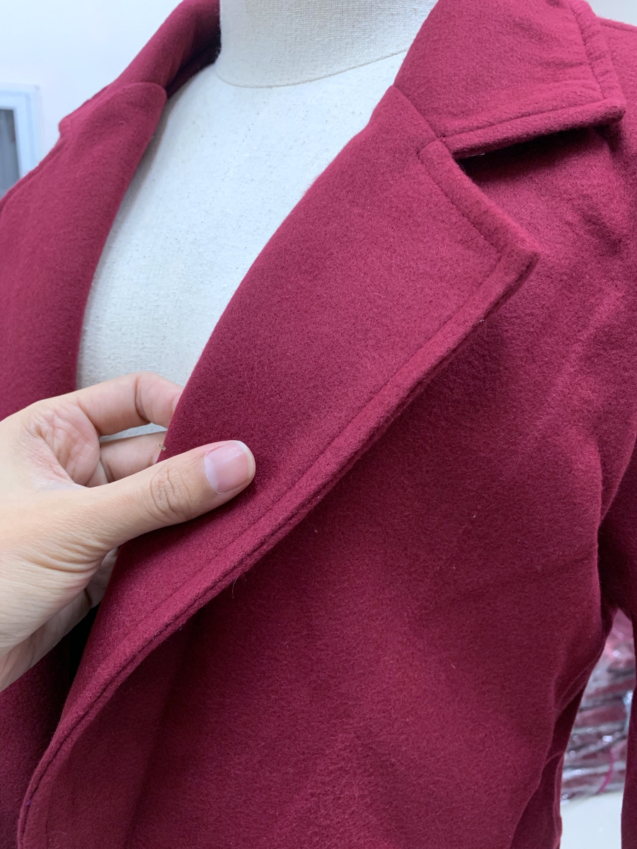 S-4XL เสื้อโค้ทกันหนาว สไตล์เกาหลี ทรงเรียบง่าย ทรงยาว ผ้าวูลผสมบุซับในกันลม พร้อมส่ง สีแดงเข้ม